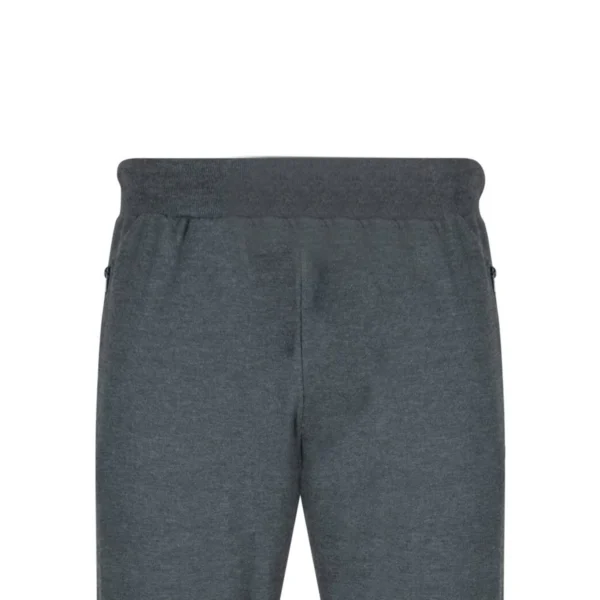 Custom Trousers – Built for Comfort & Style